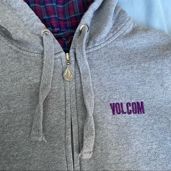 volcom jacket! - Picture 2 of 6